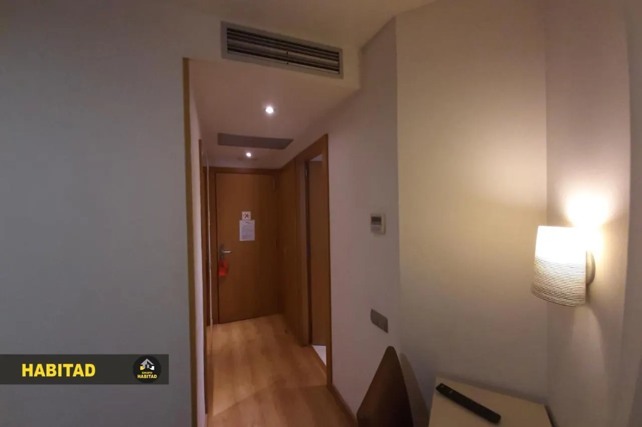 Guest house Hostal Rambla Sant Boi de Llobregat