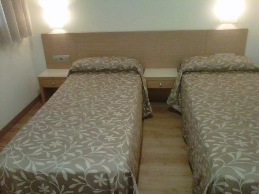 Hostal Rambla Sant Boi de Llobregat Guest house